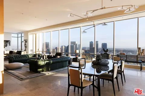 1200 Club View Dr #22, Los Angeles, CA 90024