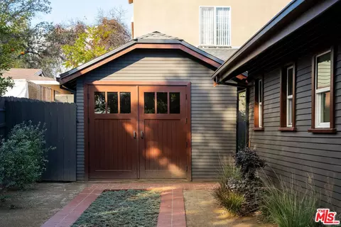 125 E Claremont St, Pasadena, CA 91103 photo 24