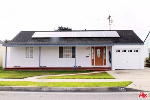 2730 E 218th Pl, Carson, CA 90810