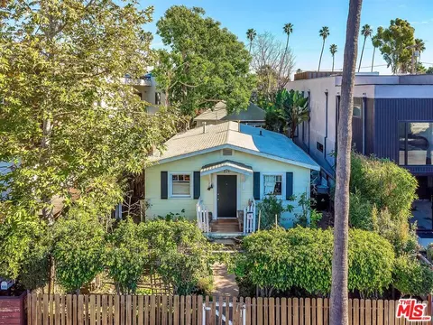 826 California Ave, Venice, CA 90291