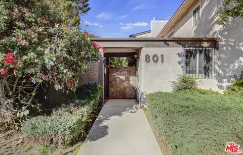 801 E Acacia Ave #D, Glendale, CA 91205