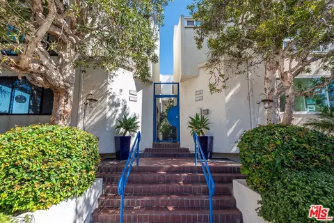 3310 Pacific Ave, Marina Del Rey, CA 90292