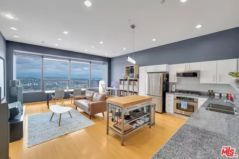 1100 Wilshire Blvd #2904, Los Angeles, CA 90017