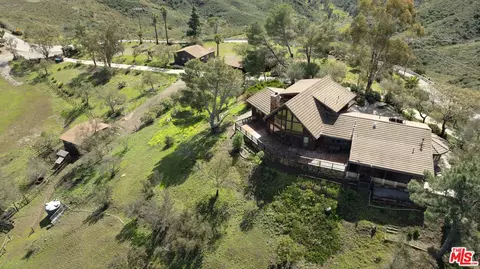 33007 Mulholland Hwy, Malibu, CA 90265