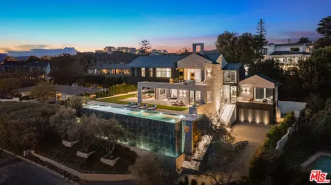255 Ashdale Ave, Los Angeles, CA 90049