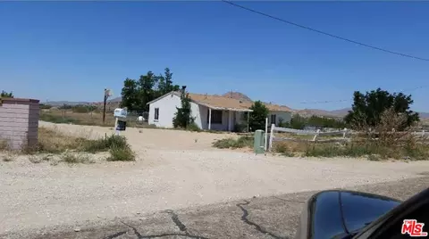 10316 Baker Rd, Lucerne Valley, CA 92356 photo 5