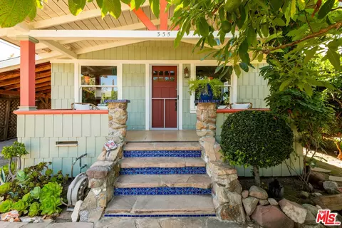 Exterior - 335 5th Ave, Venice, CA 90291 photo 1 of 8
