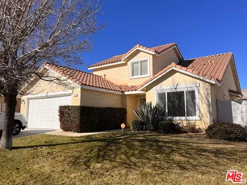 1227 E Avenue Q13, Palmdale, CA 93550