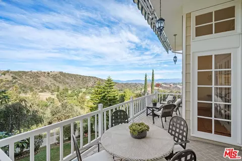 2272 The Ter, Los Angeles, CA 90049