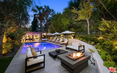 9823 Wanda Park Dr, Beverly Hills, CA 90210