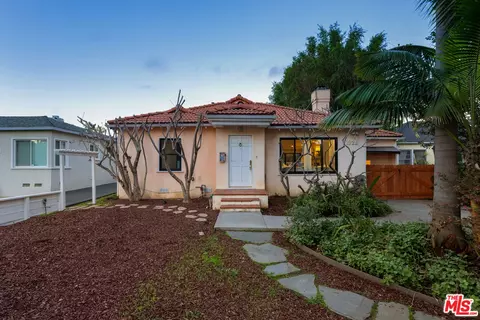 1926 Granville Ave, Los Angeles, CA 90025