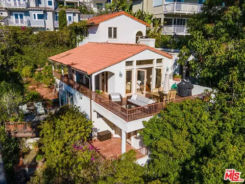 31402 Ocean View St, Laguna Beach, CA 92651
