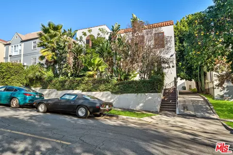 144 N Kenmore Ave, Los Angeles, CA 90004