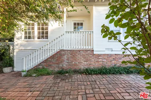 2143 Fargo St, Los Angeles, CA 90039
