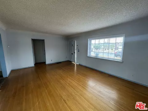 4518 E Harvey Way, Long Beach, CA 90808 photo 4
