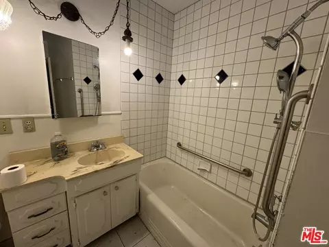 4518 E Harvey Way, Long Beach, CA 90808 photo 8