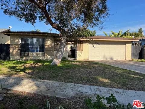 1457 E 101st St, Los Angeles, CA 90002