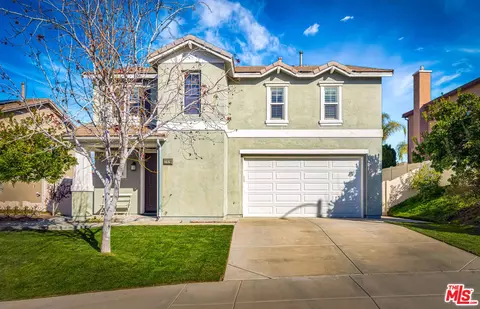 27076 Mountain Willow Ln, Canyon Country, CA 91387