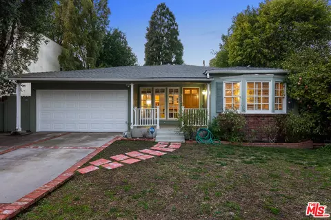 4209 Vantage Ave, Studio City, CA 91604