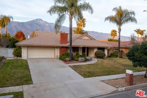9370 Somerset Dr, Alta Loma, CA 91701