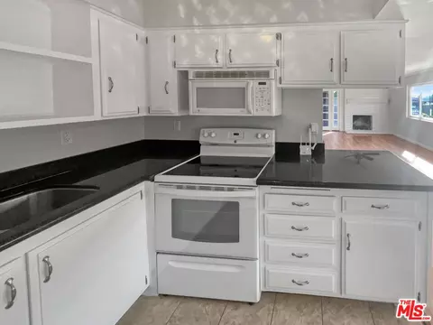 3139 E Chapman Ave #4A, Orange, CA 92869 photo 9