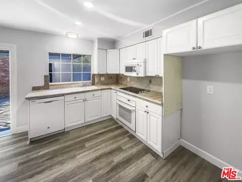 10066 Bloomfield Ave, Cypress, CA 90630 photo 10