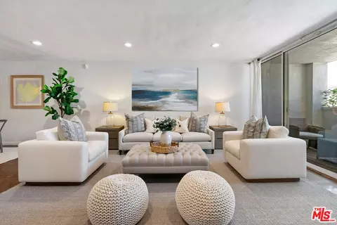 847 5th St #203, Santa Monica, CA 90403
