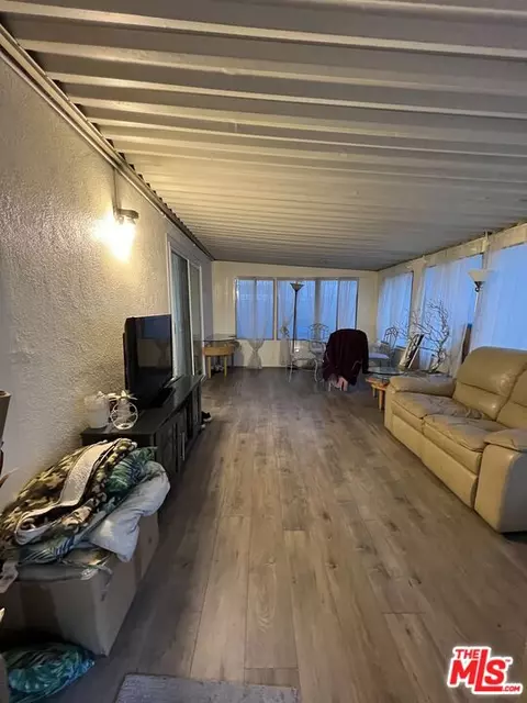 970 E Sagebank St, Carson, CA 90746 photo 23
