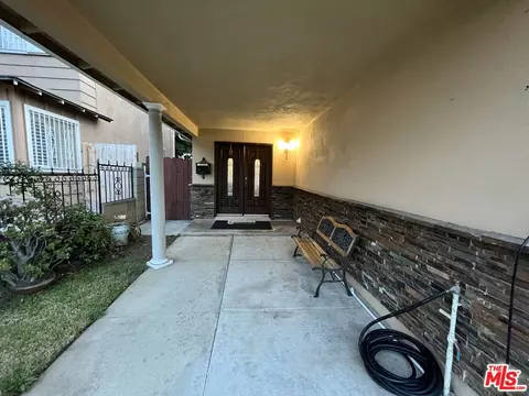 970 E Sagebank St, Carson, CA 90746 photo 6