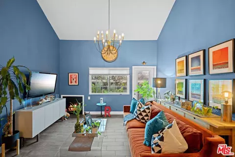 343 W Central Ave #H, Monrovia, CA 91016 photo 3