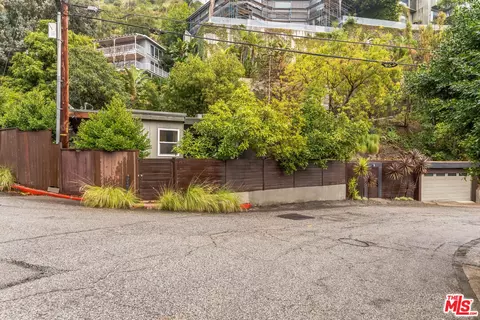 1776 Sunset Plaza Dr, Los Angeles, CA 90069
