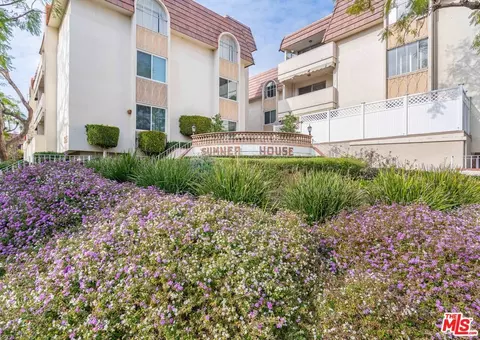 5625 Sumner Way #114, Culver City, CA 90230