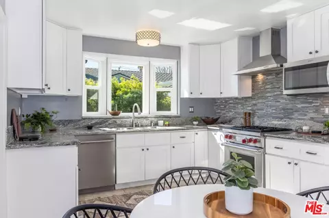 6546 Orion Ave, Van Nuys, CA 91406 photo 16
