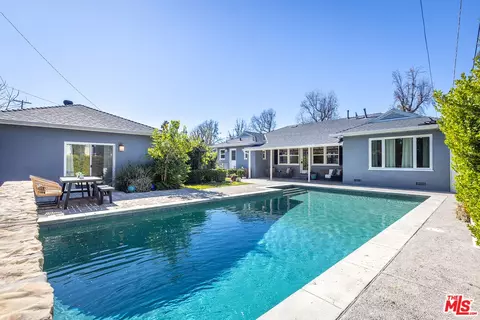 6546 Orion Ave, Van Nuys, CA 91406 photo 2