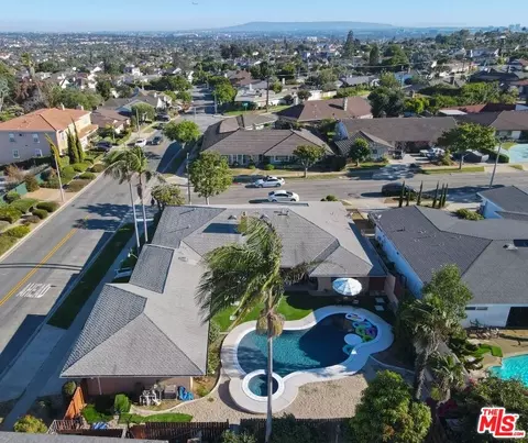 4205 Monteith Dr, View Park, CA 90043