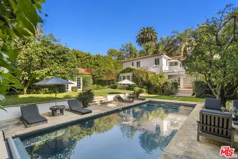 1355 N Doheny Dr, Los Angeles, CA 90069