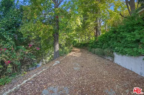 13442 Java Dr, Beverly Hills, CA 90210 photo 5
