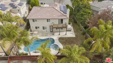 1413 Gold Buckle Ct, Redlands, CA 92374 photo 2
