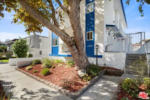 3729 Delmas Ter, Los Angeles, CA 90034