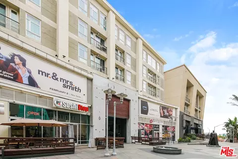 250 N First St #419, Burbank, CA 91502