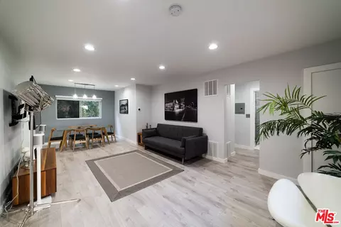 757 Ocean Ave #212, Santa Monica, CA 90402