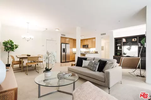 13044 Pacific Promenade #207, Playa Vista, CA 90094
