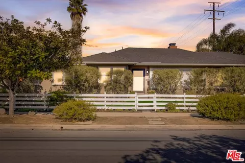 6301 W 77th St, Los Angeles, CA 90045