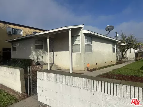 1243 E 17th St, Long Beach, CA 90813 photo 2