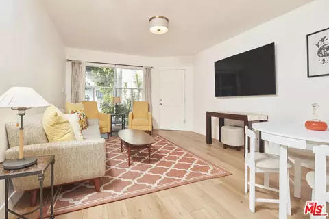 1222 Princeton St #7, Santa Monica, CA 90404