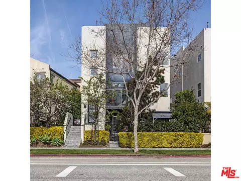 13009 Bluff Creek Dr #3, Playa Vista, CA 90094