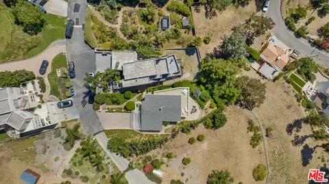 2903 Valmere Dr, Malibu, CA 90265 photo 45
