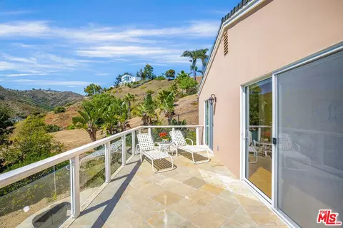 2903 Valmere Dr, Malibu, CA 90265 photo 17