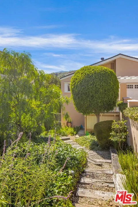 2903 Valmere Dr, Malibu, CA 90265 photo 40