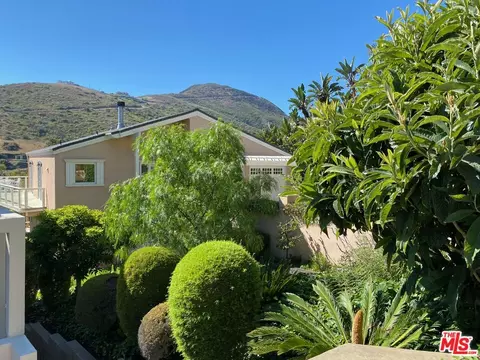 2903 Valmere Dr, Malibu, CA 90265 photo 47